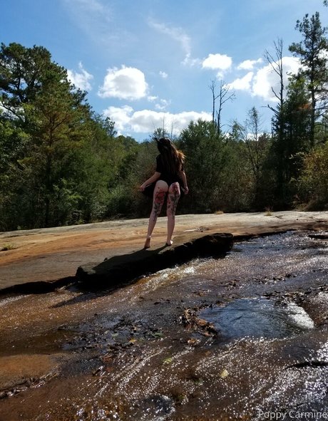 Poppycarminexxx