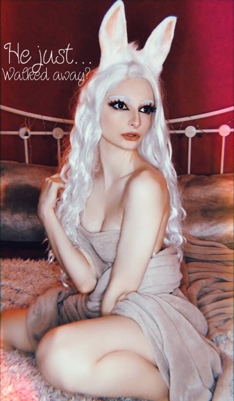 Naakte gelekte OnlyFans-foto van Dragoncosplays