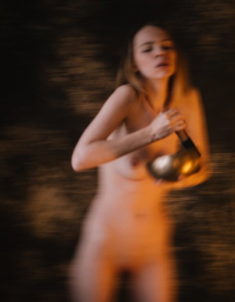 Naakte gelekte OnlyFans-foto van Milena Shilova