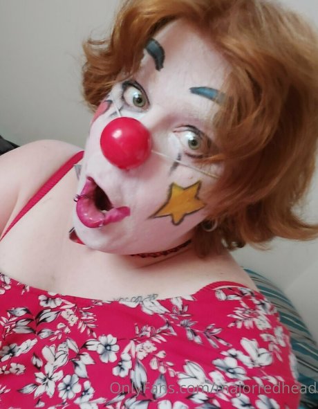 Naakte gelekte OnlyFans-foto van Majorredhead
