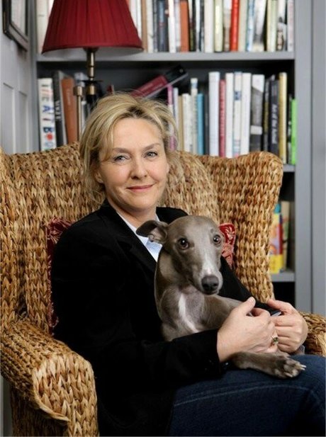 Amanda Burton