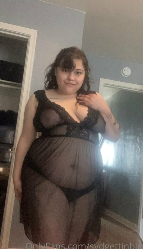 Naakte gelekte OnlyFans-foto van Sydgettinbig