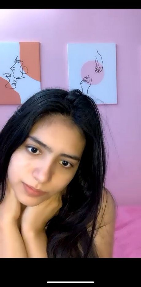 Naakte gelekte OnlyFans-foto van Sweet Sammy