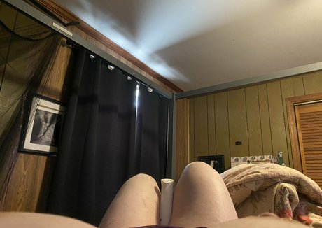 Naakte gelekte OnlyFans-foto van Fatgrrrlfiona