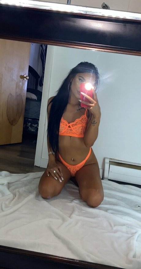 Naakte gelekte OnlyFans-foto van Xoalii