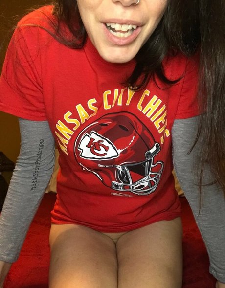 Goddess_tickle
