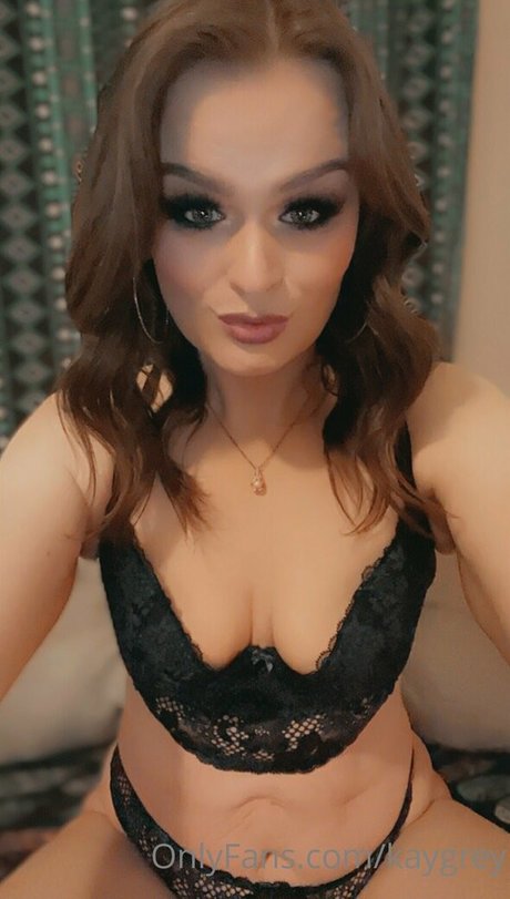 Naakte gelekte OnlyFans-foto van Kaygrey