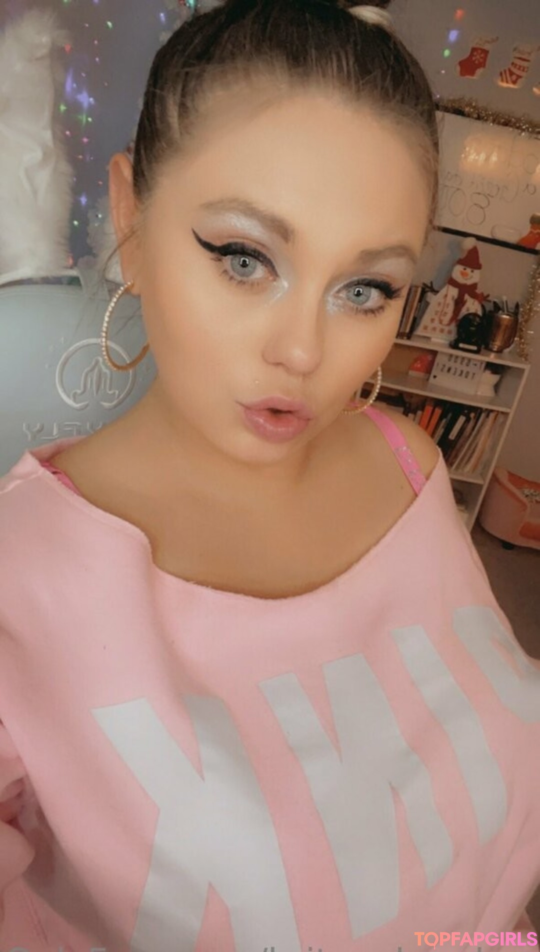 Naakte gelekte OnlyFans-foto van Britanybomber #223 Naakte gelekte OnlyFans-foto van Britanybomber #223