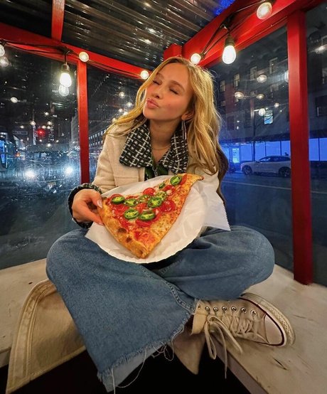 Ella Horan