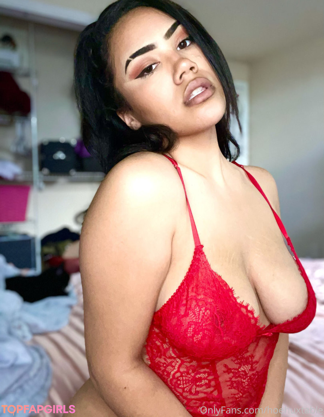 Naakte gelekte OnlyFans-foto van Hoehuxtable #11 Naakte gelekte OnlyFans-foto van Hoehuxtable #11