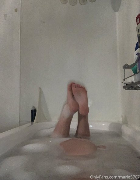 Naakte gelekte OnlyFans-foto van Marie5707