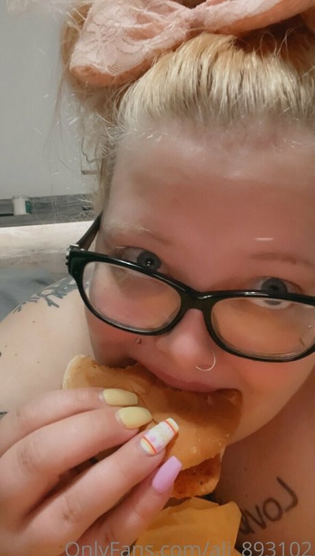 Naakte gelekte OnlyFans-foto van Ali893102
