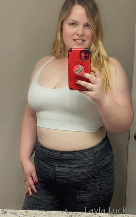 Laylaluckie24