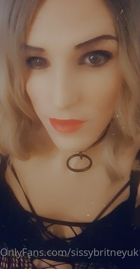 Naakte gelekte OnlyFans-foto van Sissybritneyuk1990