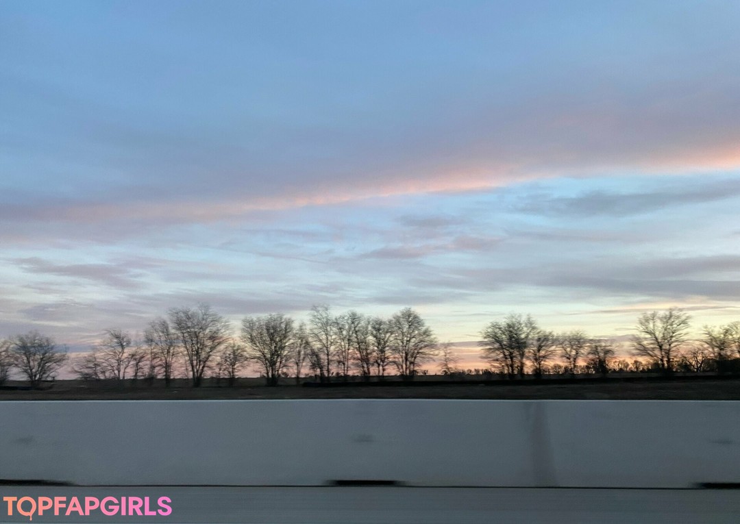 Naakte gelekte OnlyFans-foto van Stellarstella #11 Naakte gelekte OnlyFans-foto van Stellarstella #11