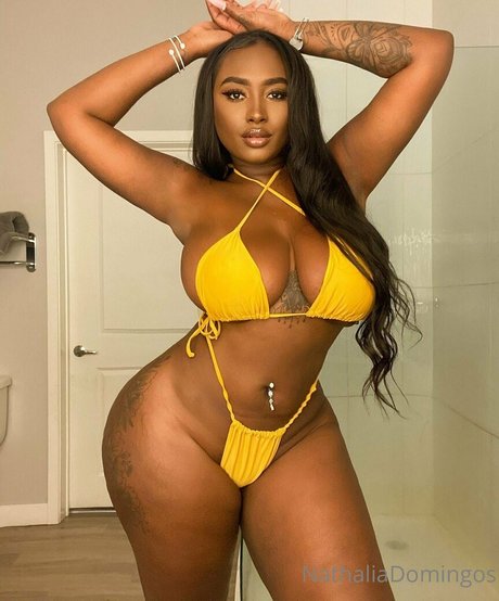 Naakte gelekte OnlyFans-foto van Brazilianhottiiee
