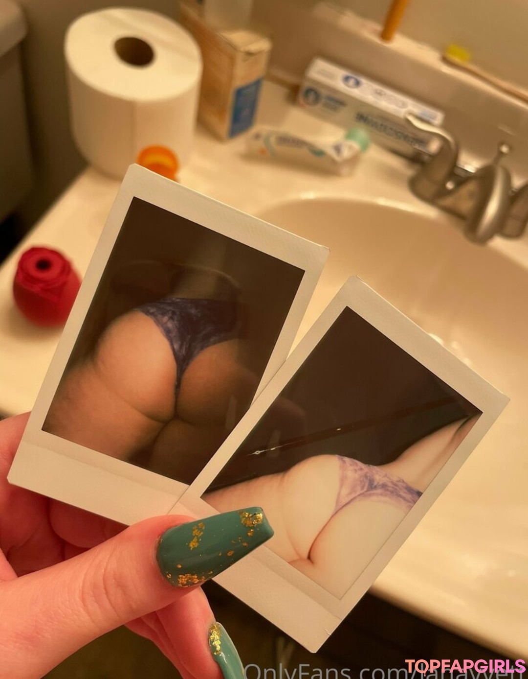 Naakte gelekte OnlyFans-foto van Indierose0 #18 Naakte gelekte OnlyFans-foto van Indierose0 #18