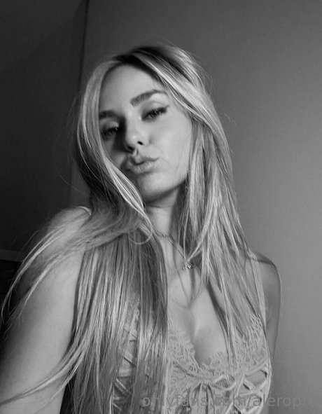 Naakte gelekte OnlyFans-foto van Aleropre