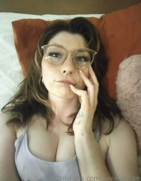Theesavannawhitee