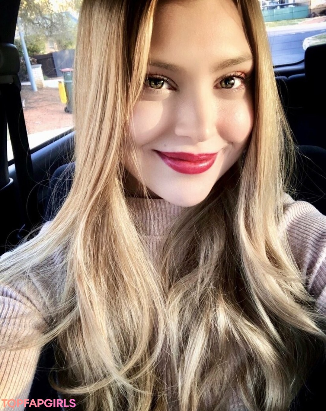 Naakte gelekte OnlyFans-foto van Tiahlicious #196 Naakte gelekte OnlyFans-foto van Tiahlicious #196