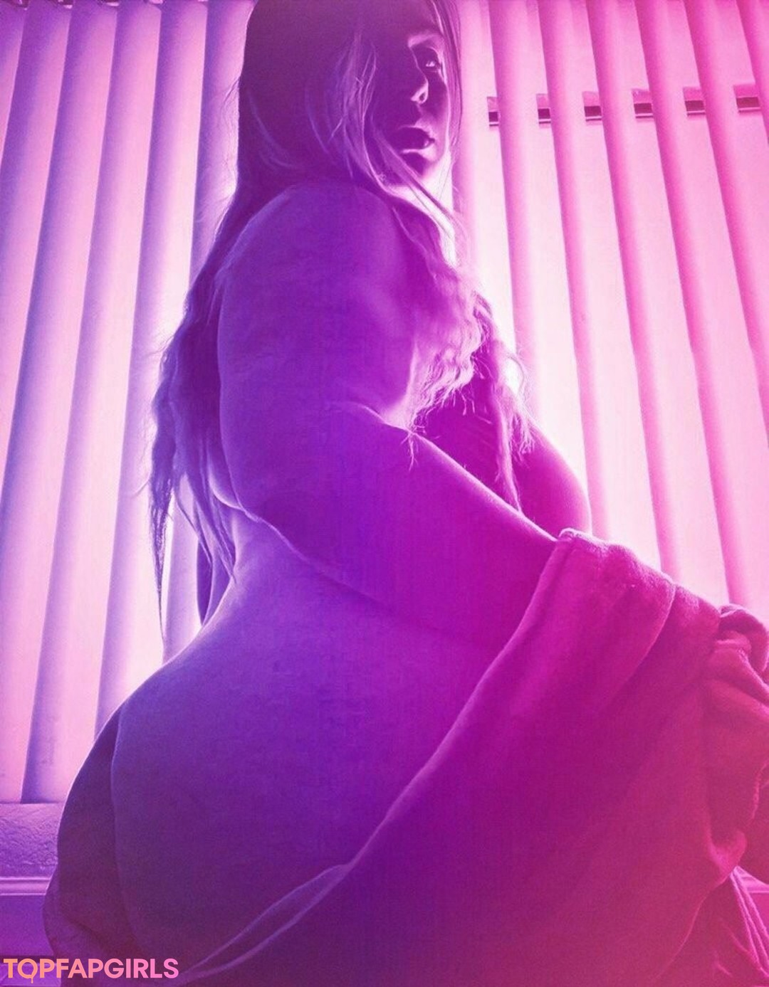 Naakte gelekte OnlyFans-foto van Misslunamagic #380 Naakte gelekte OnlyFans-foto van Misslunamagic #380