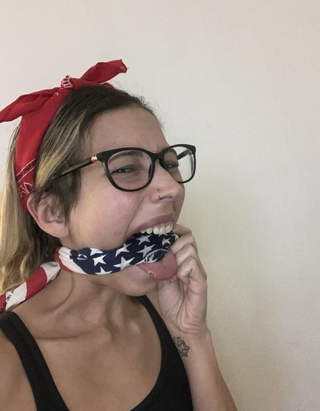 Realgarnetrose