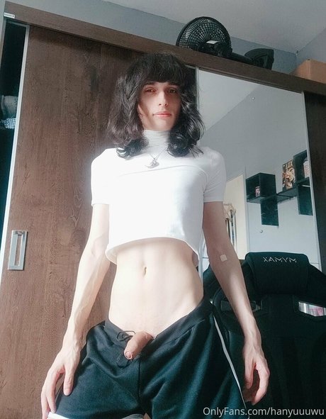 Naakte gelekte OnlyFans-foto van Hanyuuuwu