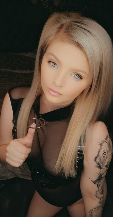 Alexxxuncensoredx