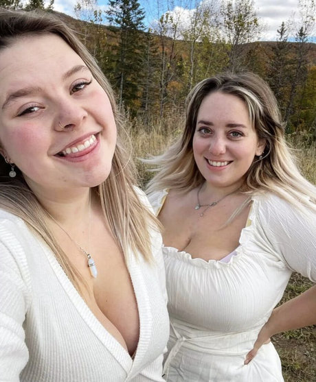 Naakte gelekte OnlyFans-foto van Lartdanstoutessesformes