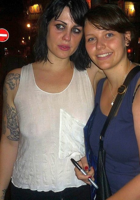 Naakte gelekte OnlyFans-foto van Brody Dalle