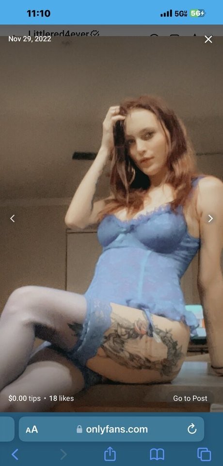 Naakte gelekte OnlyFans-foto van Littlered4ever