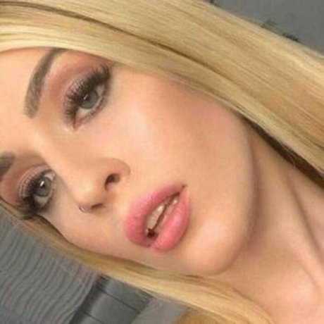 Naakte gelekte OnlyFans-foto van Marica Chanelle