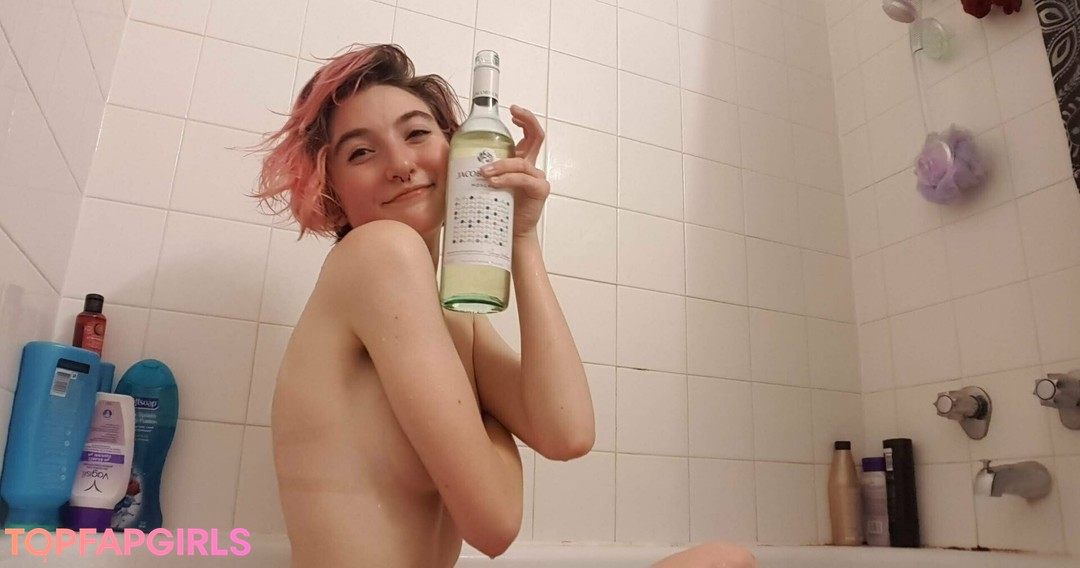 Naakte gelekte OnlyFans-foto van Emmanoodle #15 Naakte gelekte OnlyFans-foto van Emmanoodle #15