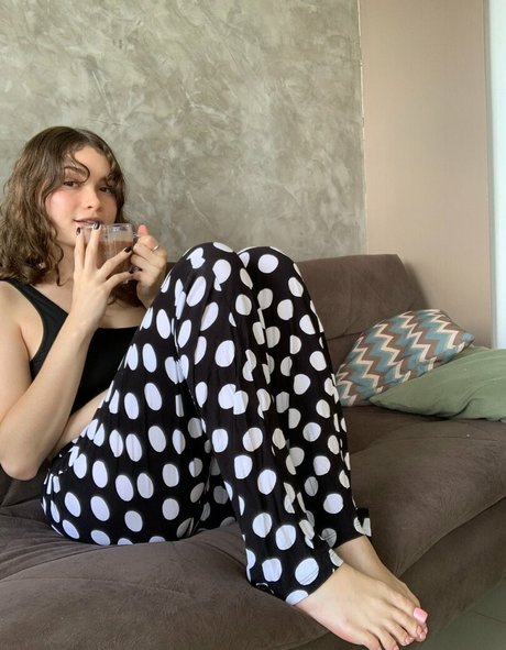 Naakte gelekte OnlyFans-foto van Catbunnygomez