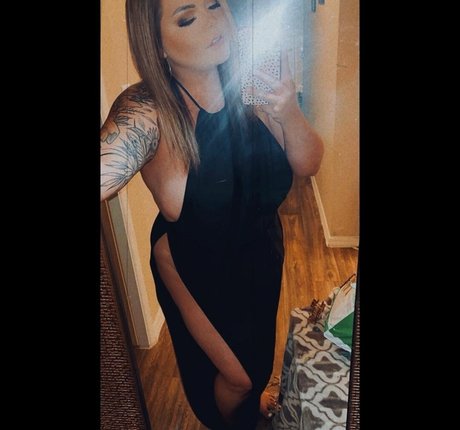 Lilly Zamora