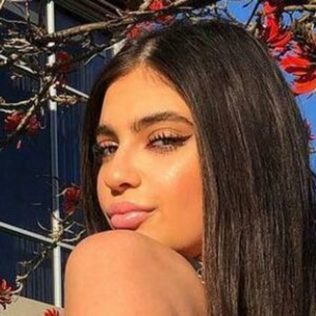 Naakte gelekte OnlyFans-foto van Krissybertone