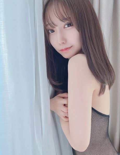 Naakte gelekte OnlyFans-foto van Kinochan