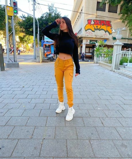 Sara Avni