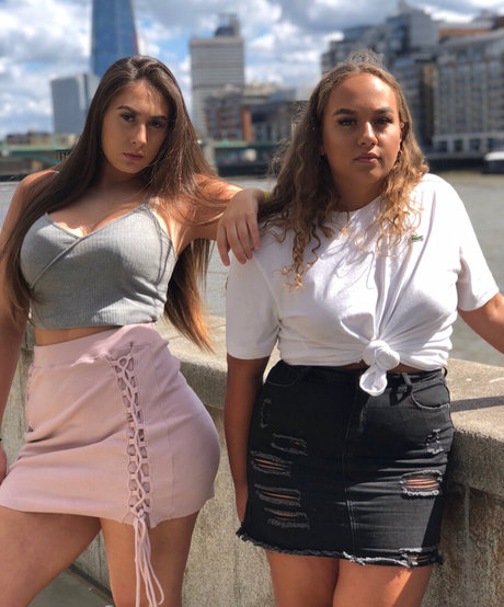 Naakte gelekte OnlyFans-foto van Soph Alice