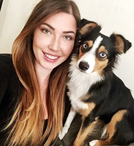 Naakte gelekte OnlyFans-foto van Jenna Ashley