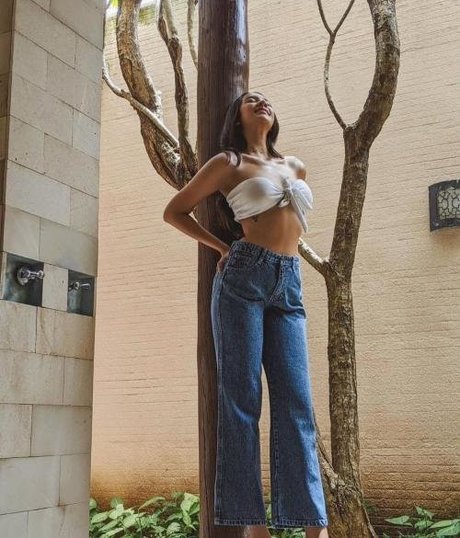 Naakte gelekte OnlyFans-foto van Anya Geraldine