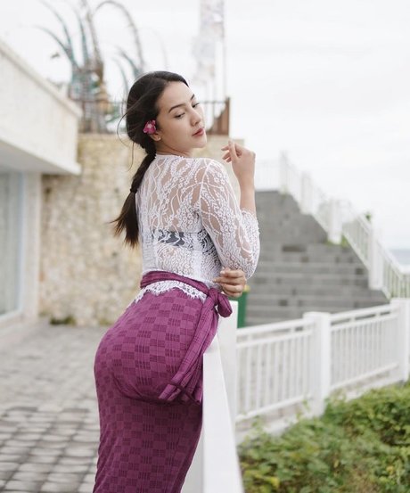Anya Geraldine