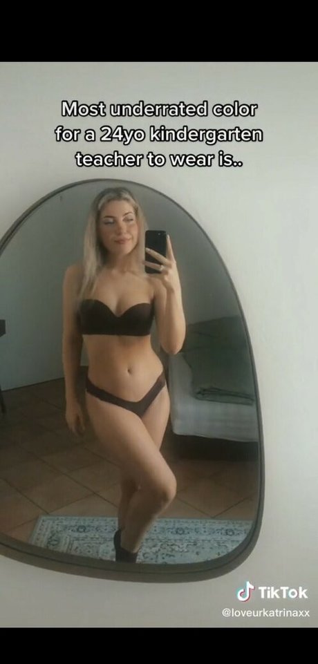 Naakte gelekte OnlyFans-foto van Lovekatrina