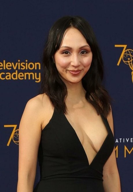 Naakte gelekte OnlyFans-foto van Linda Park