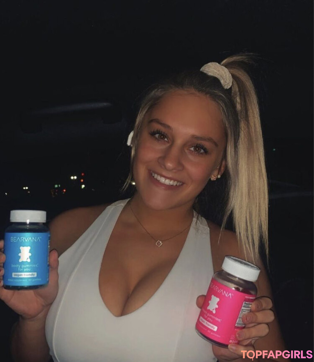 Naakte gelekte OnlyFans-foto van Gracie Diewald #23 Naakte gelekte OnlyFans-foto van Gracie Diewald #23