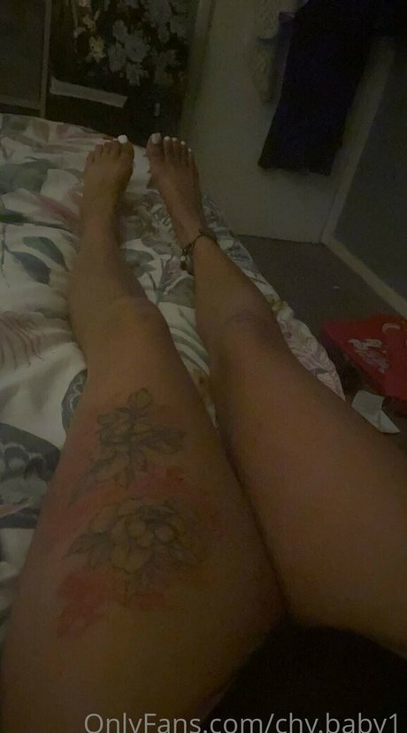 Naakte gelekte OnlyFans-foto van Chybaby1