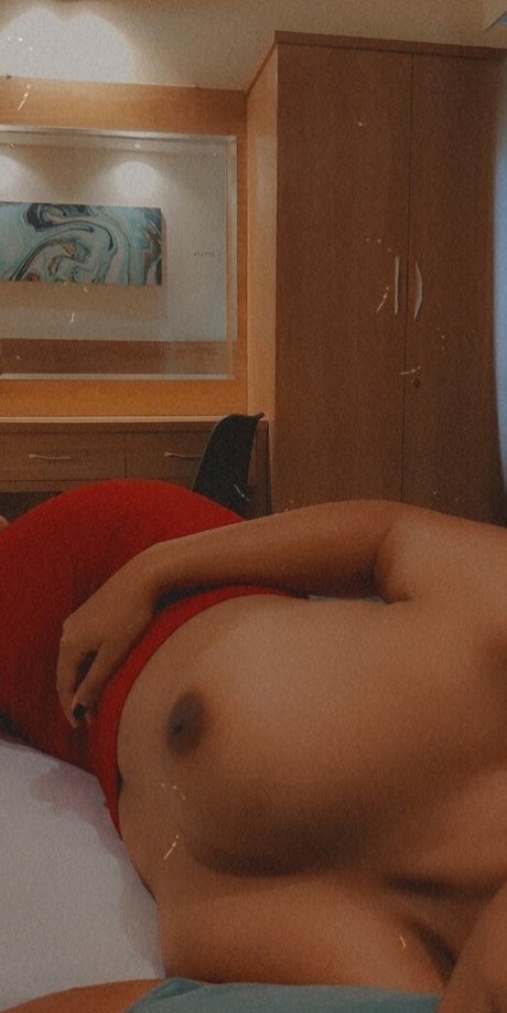 Naakte gelekte OnlyFans-foto van Delhitedelight