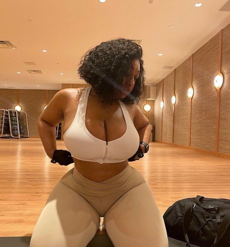 Brittneytonee