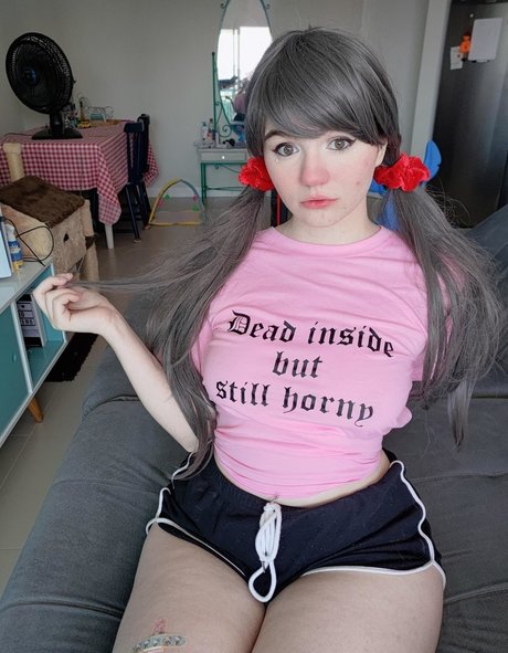 Naakte gelekte OnlyFans-foto van Cherry Blossom