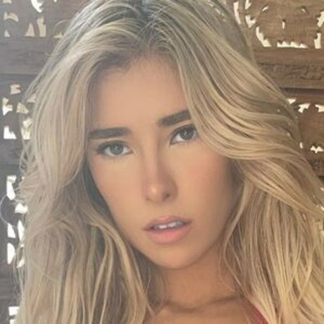 Naakte gelekte OnlyFans-foto van Linda Marie